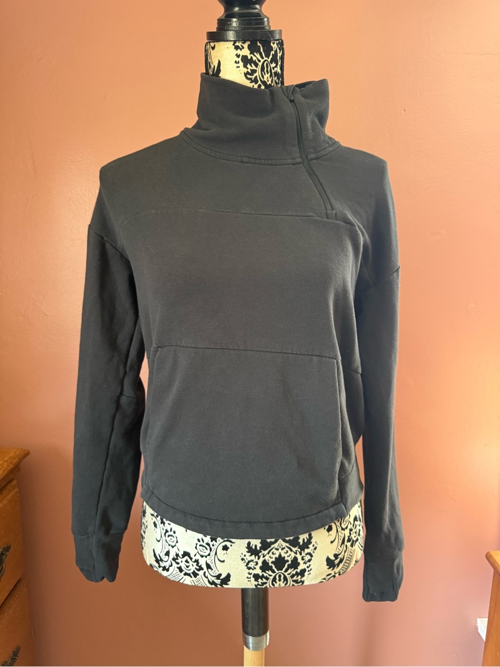 North Face Cropped Pullover